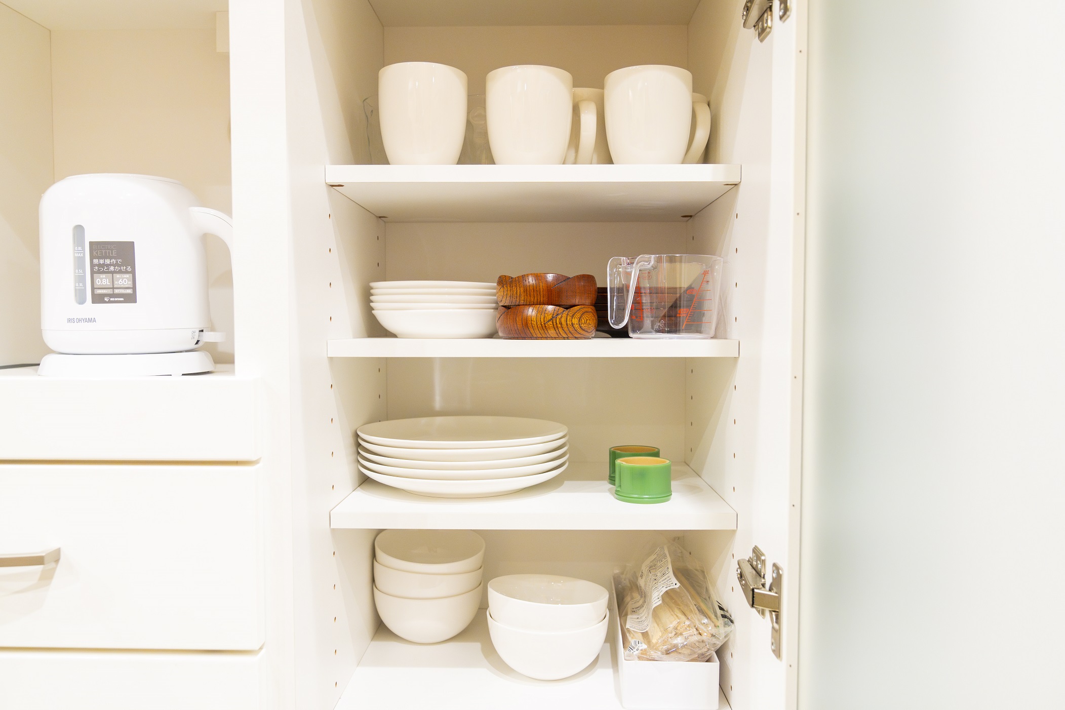 Cooking Basics & Tableware